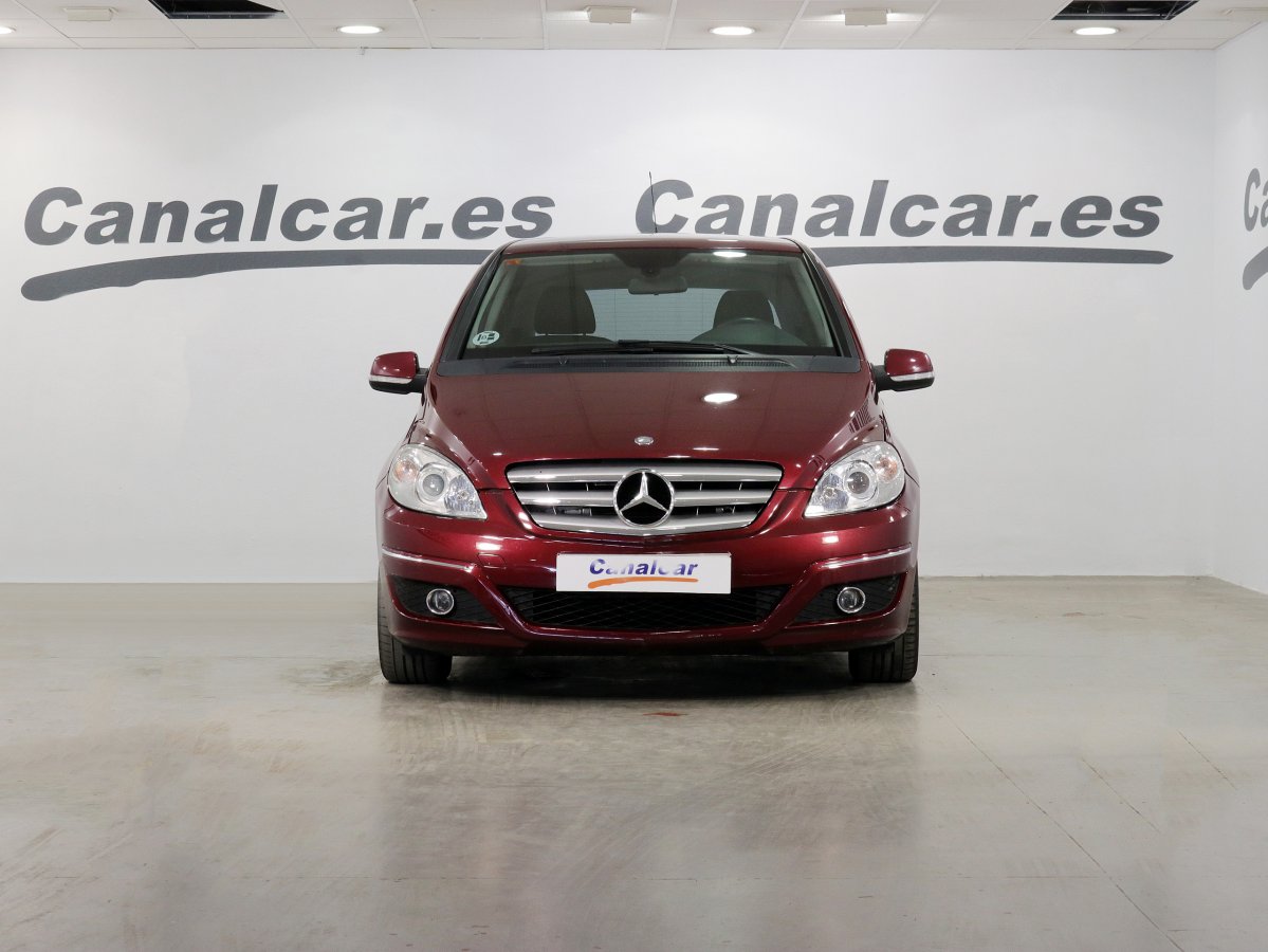 Foto Mercedes-Benz B 200 2
