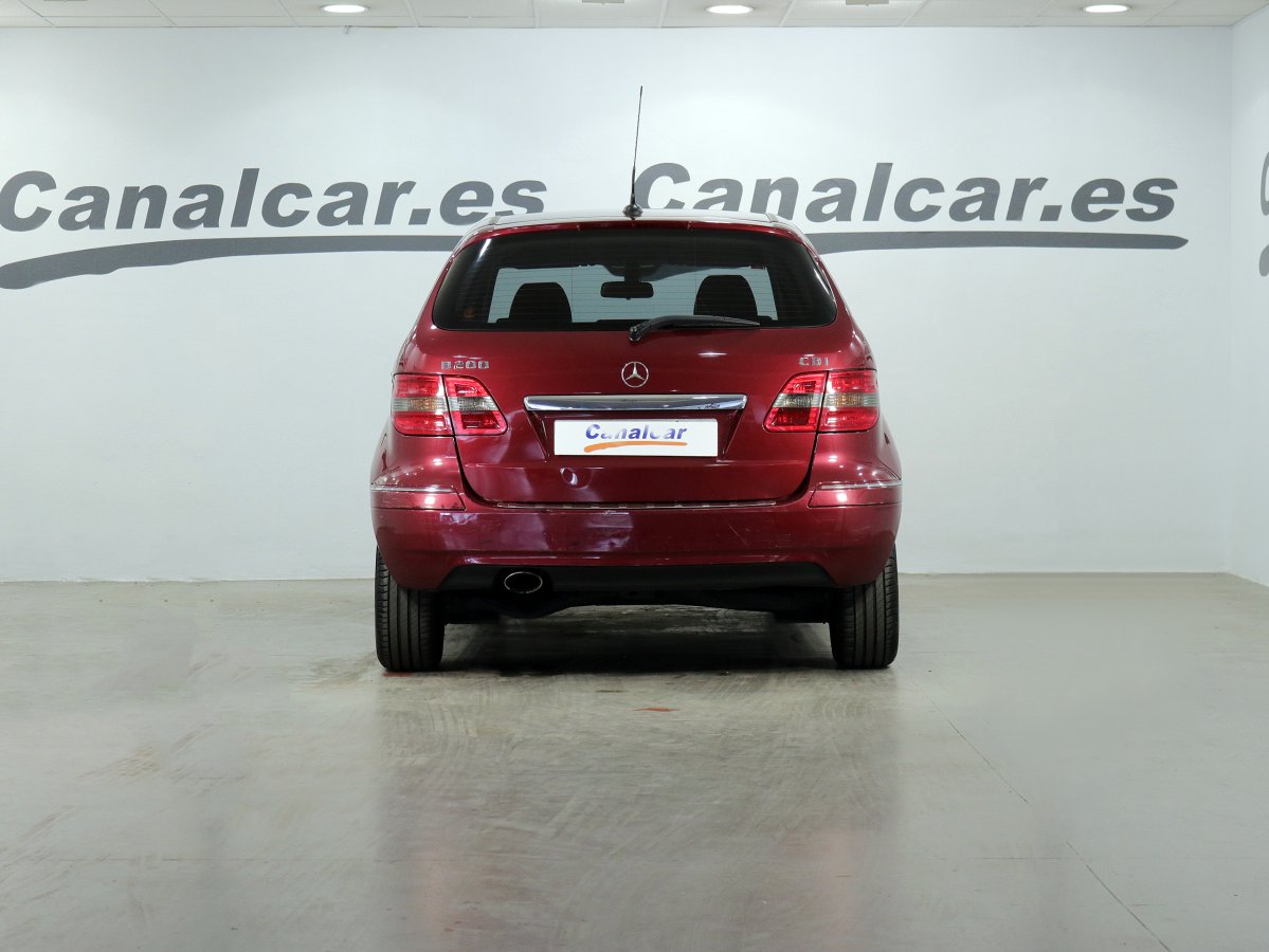 Foto Mercedes-Benz B 200 5