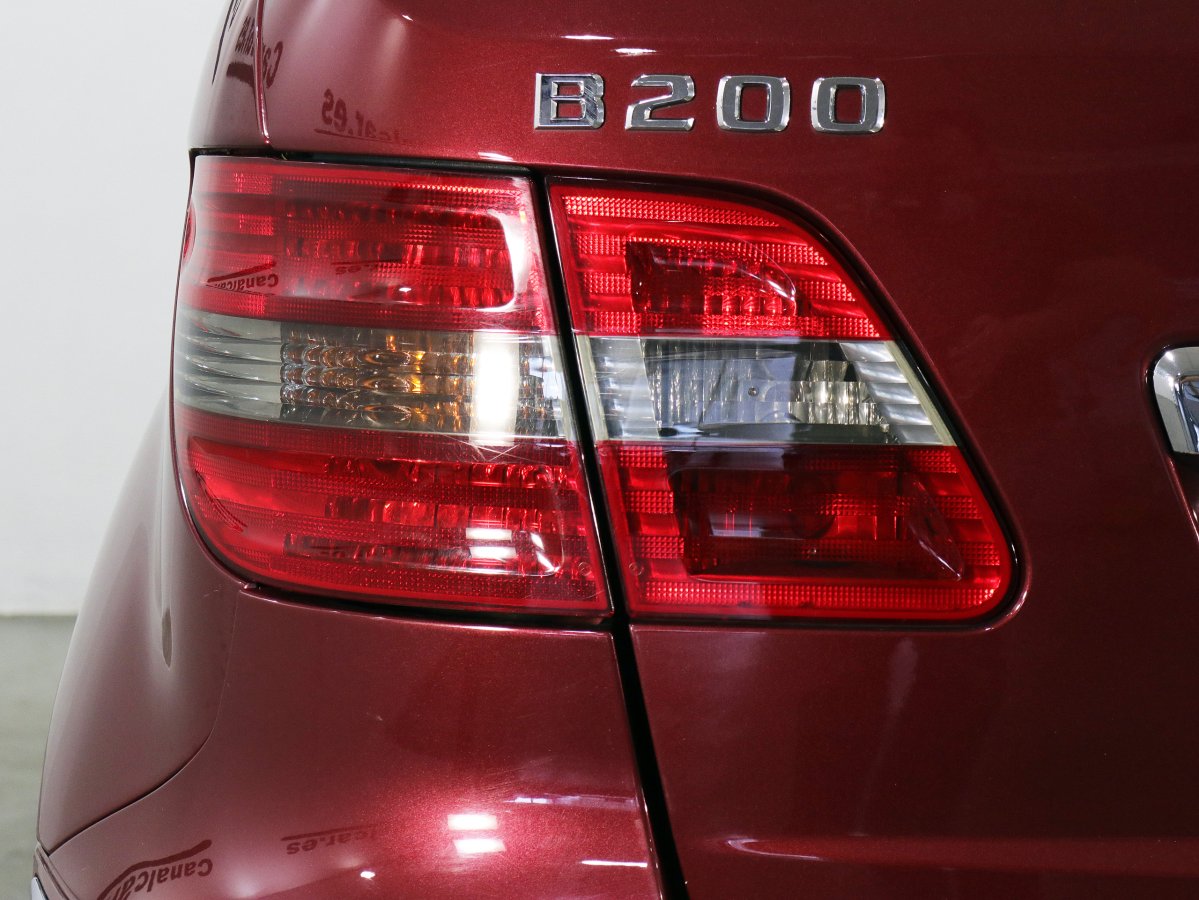 Foto Mercedes-Benz B 200 9