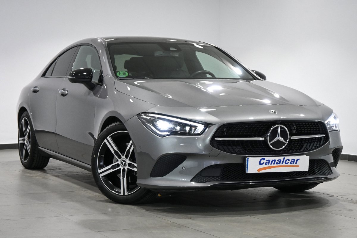 Foto Mercedes-Benz CLA 3