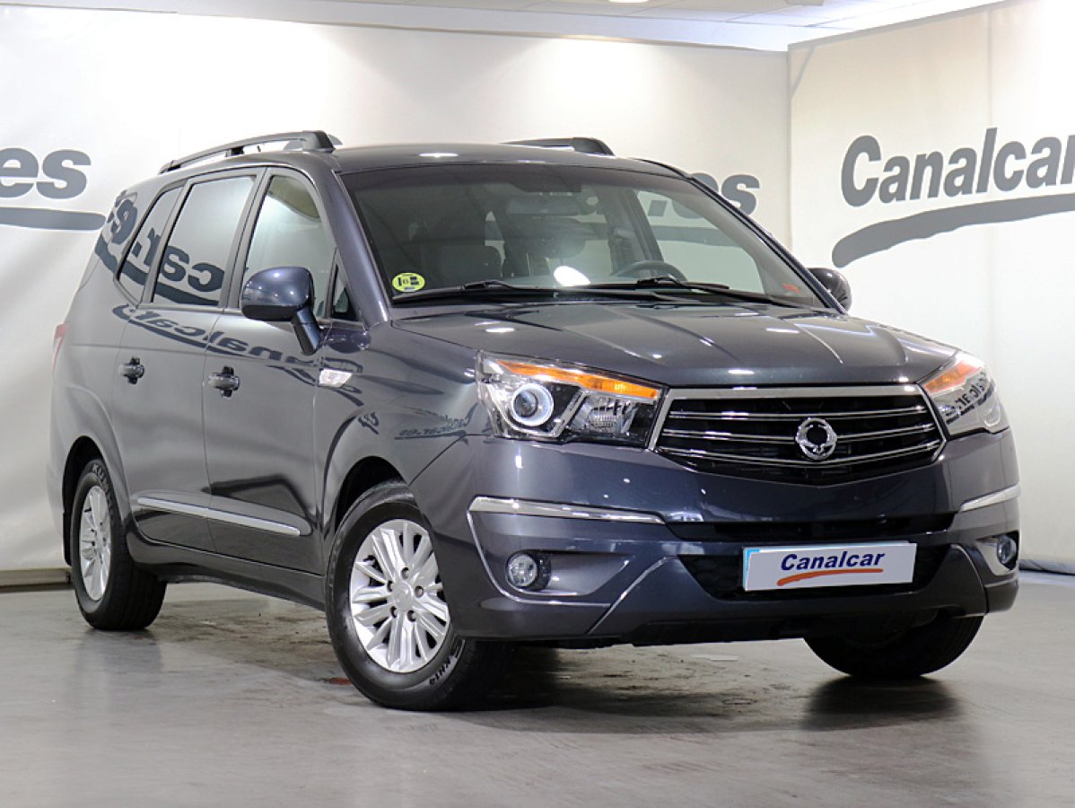 Foto Ssangyong Rodius 3