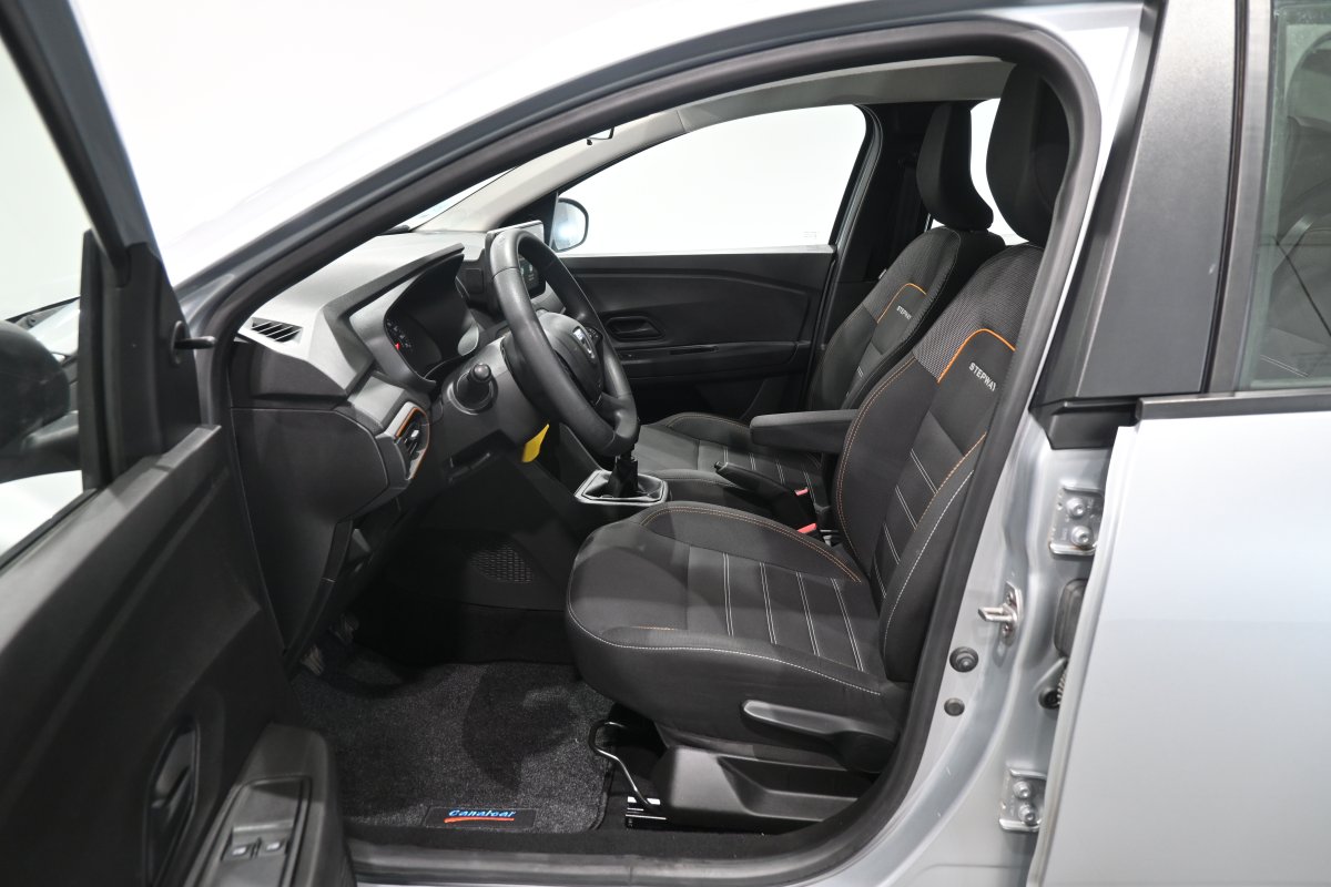 Foto Dacia Sandero 10