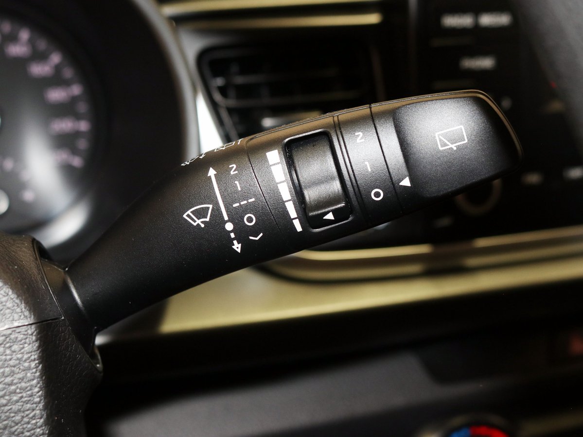 Foto Kia Rio 21