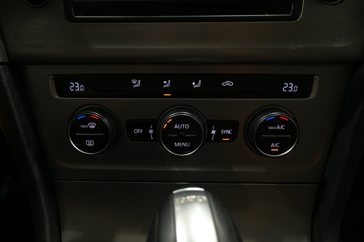 Foto Volkswagen Golf 15