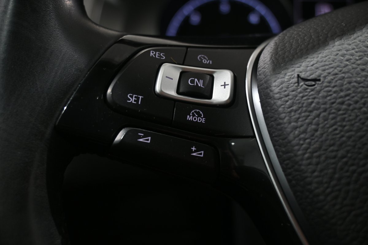 Foto Volkswagen Golf 19