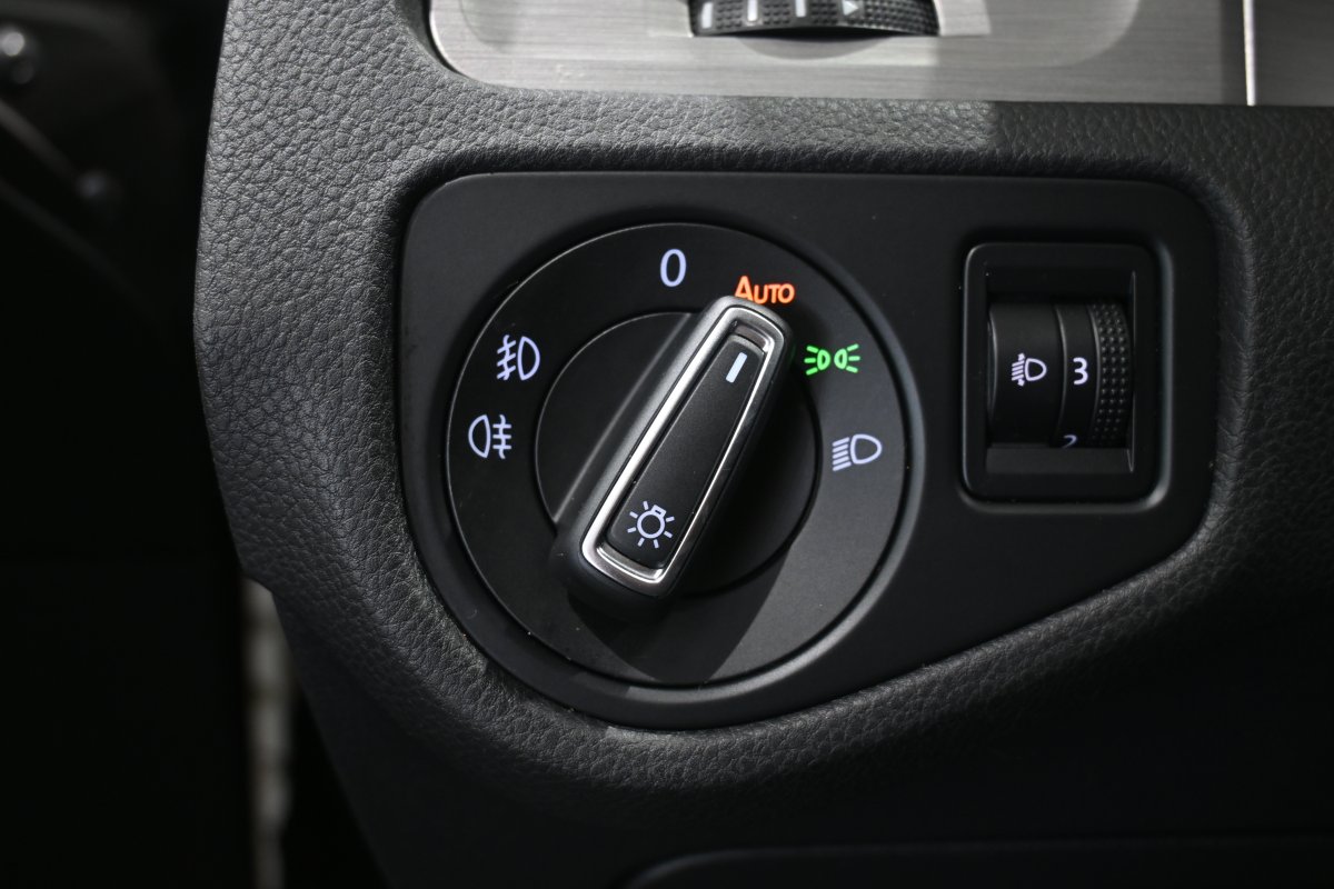 Foto Volkswagen Golf 23