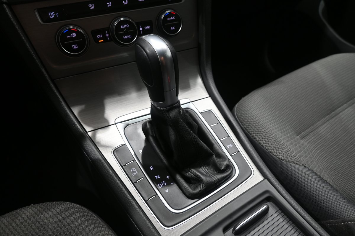 Foto Volkswagen Golf 18