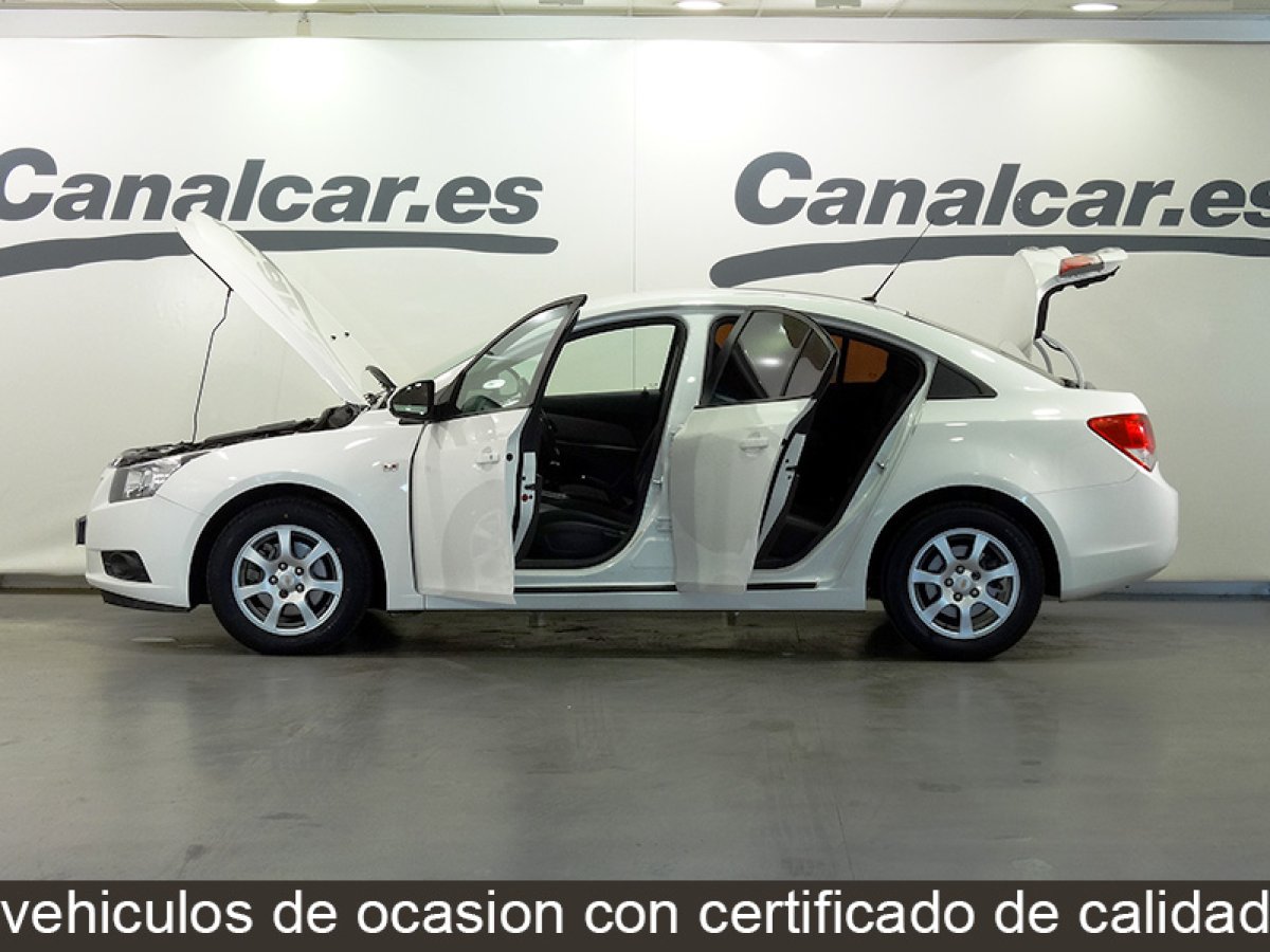 Foto Chevrolet Cruze 9