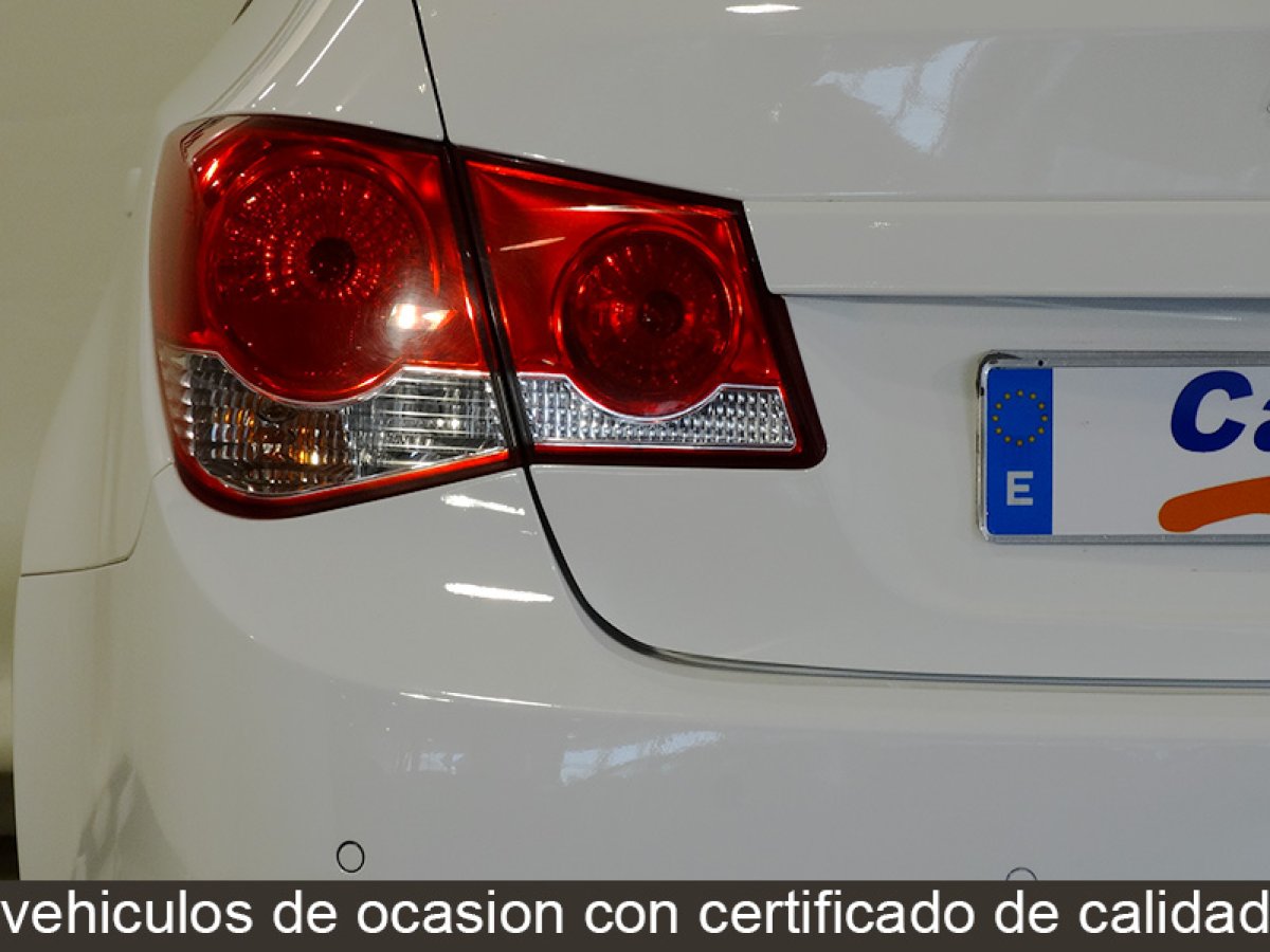 Foto Chevrolet Cruze 12
