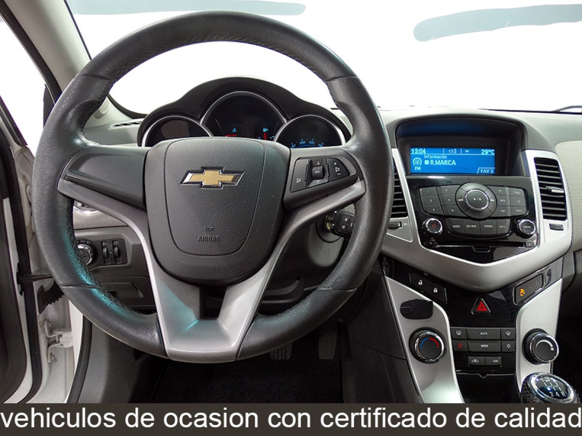 Foto Chevrolet Cruze 19
