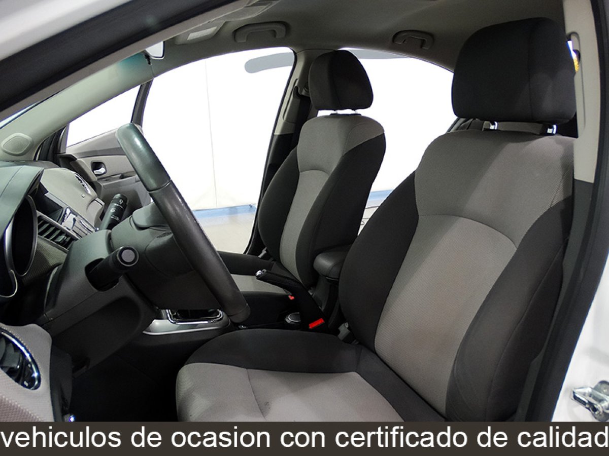 Foto Chevrolet Cruze 22