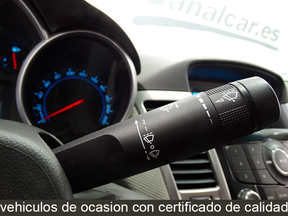 Foto Chevrolet Cruze 25