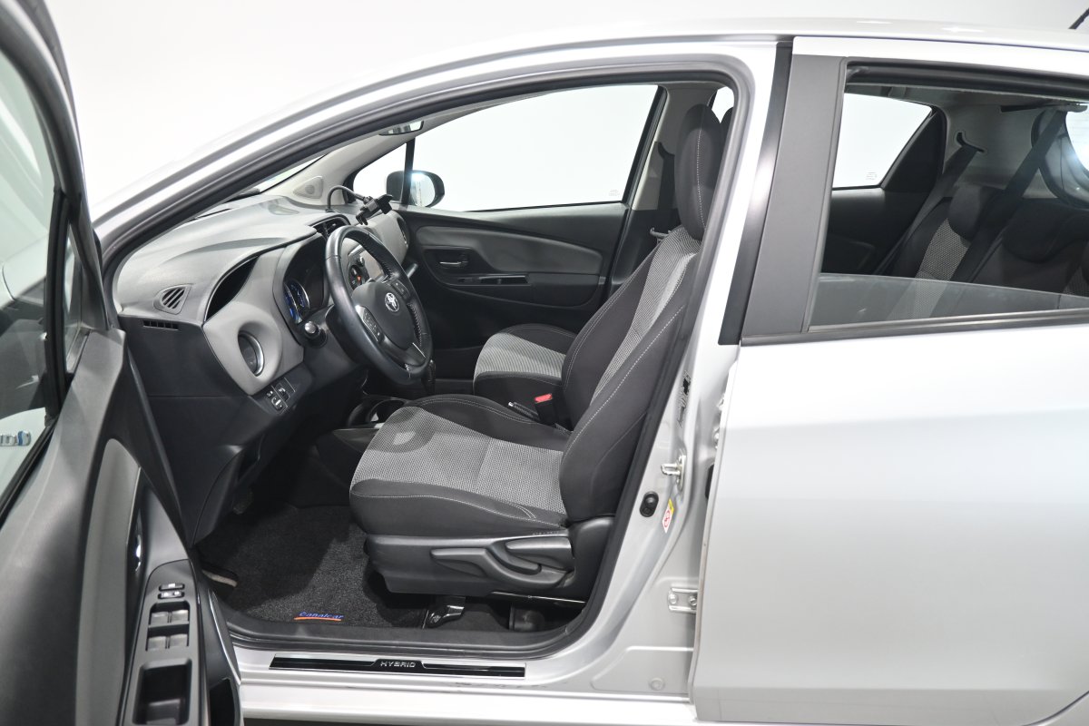 Foto Toyota Yaris 10