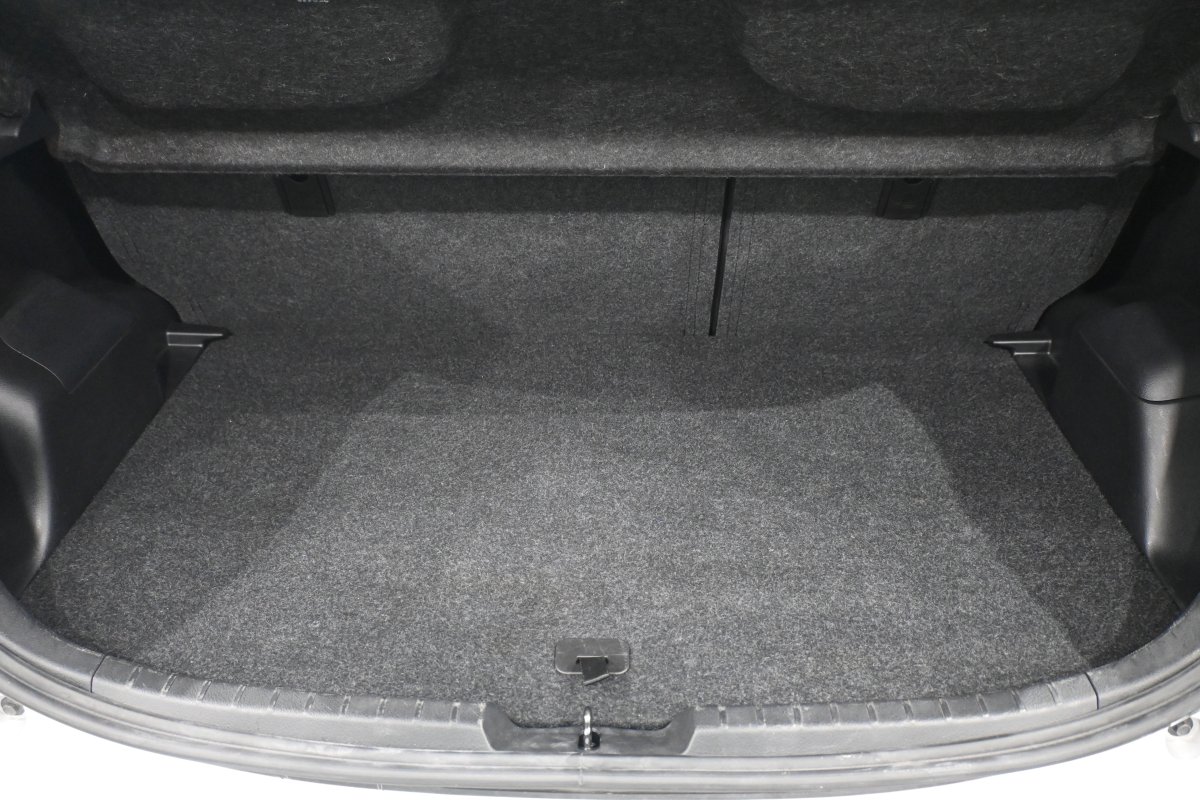Foto Toyota Yaris 8