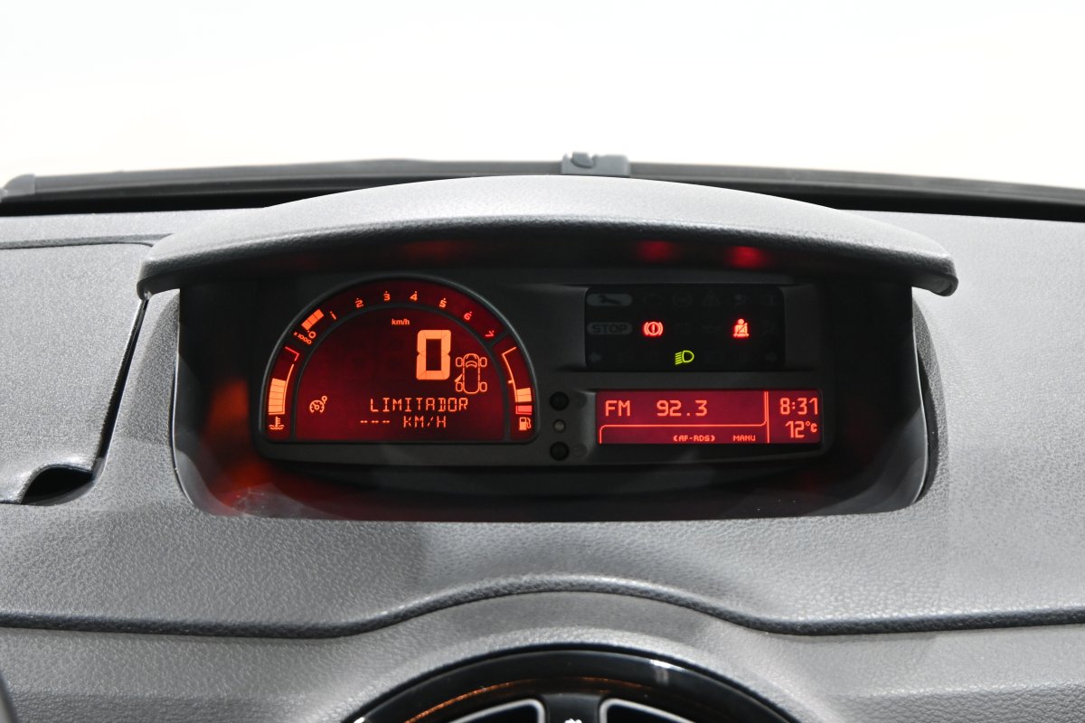 Foto Renault Grand 13