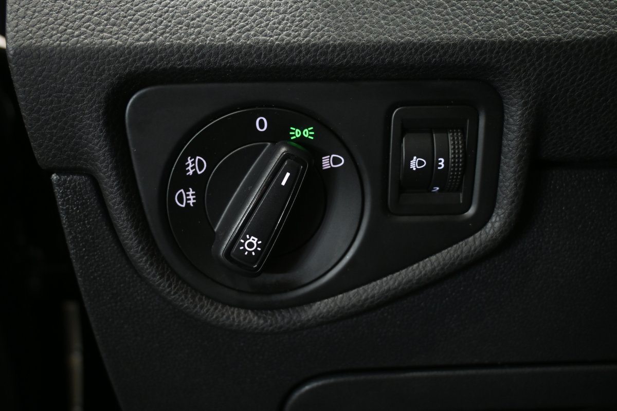 Foto Volkswagen Touran 24