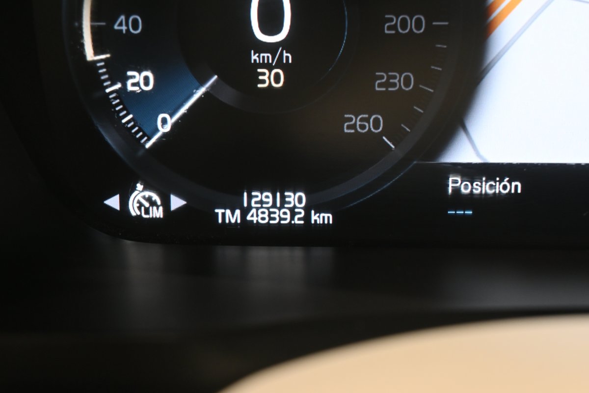 Foto Volvo XC90 15