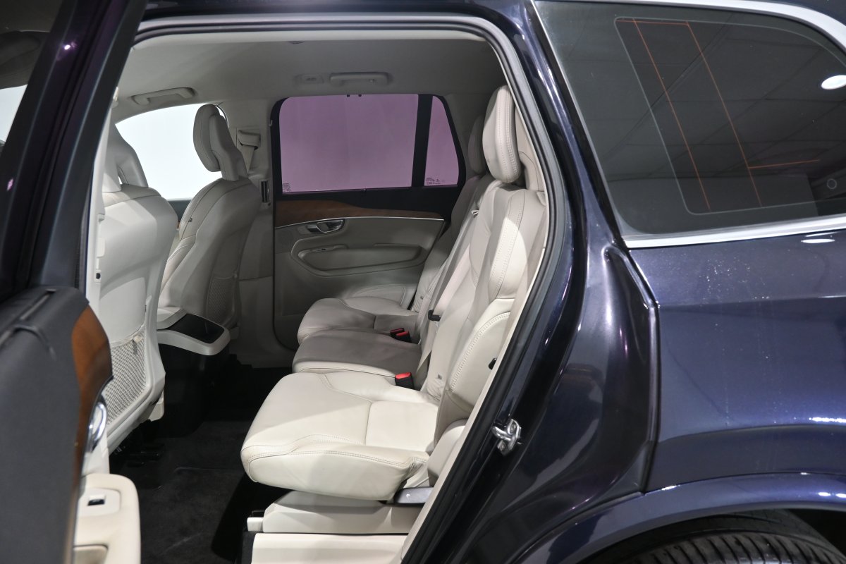 Foto Volvo XC90 12