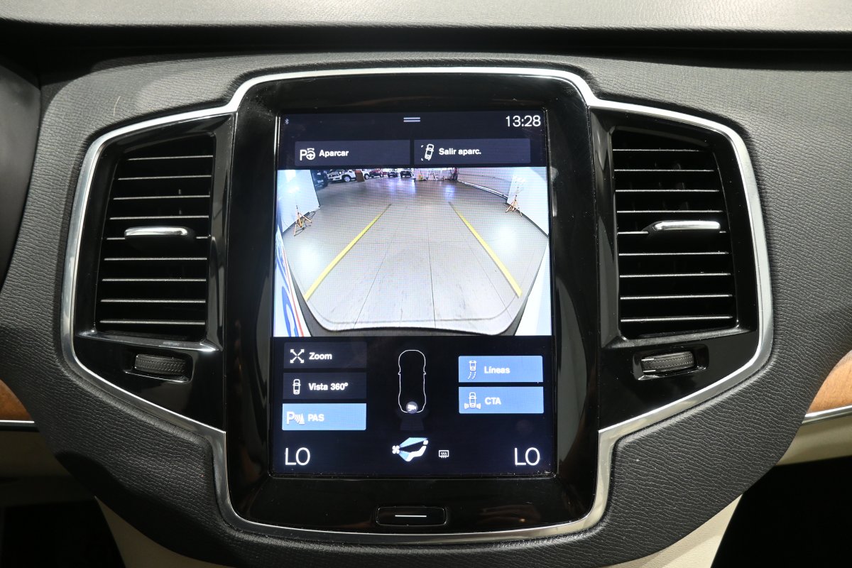 Foto Volvo XC90 19