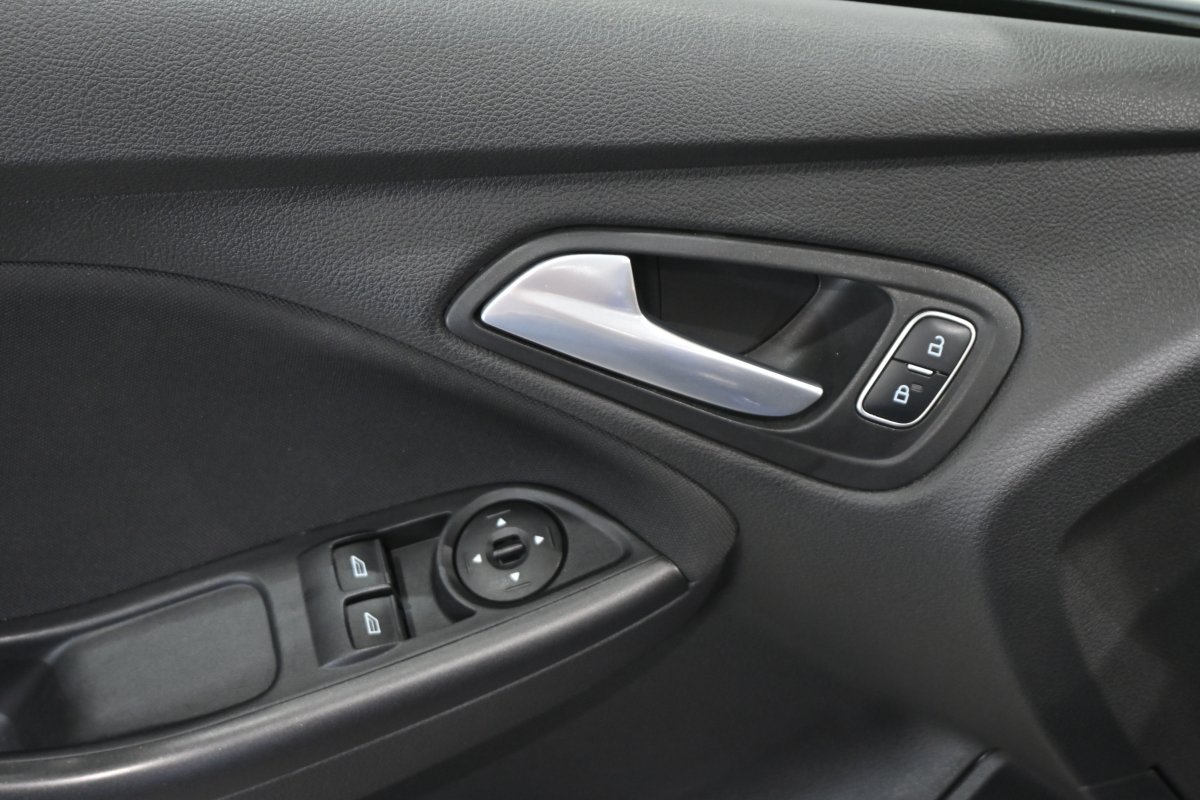 Foto Ford Focus 24