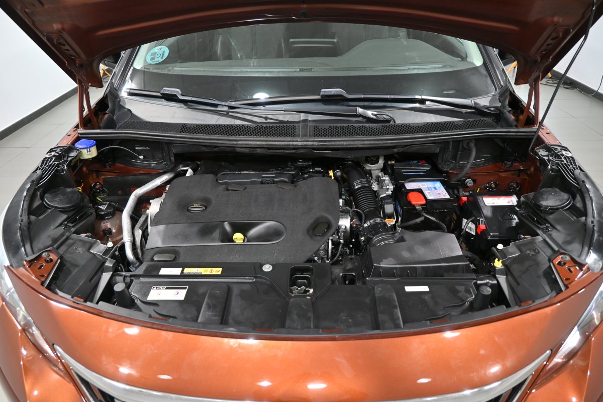 Foto Peugeot NUEVO 7