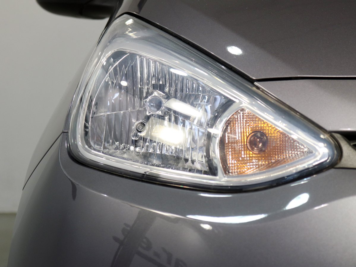 Foto Hyundai i10 11