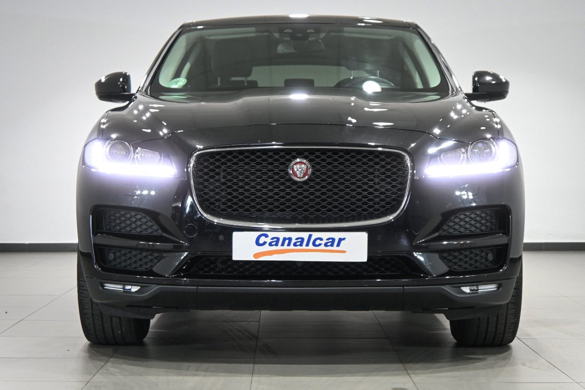 Foto Jaguar F-PACE 2