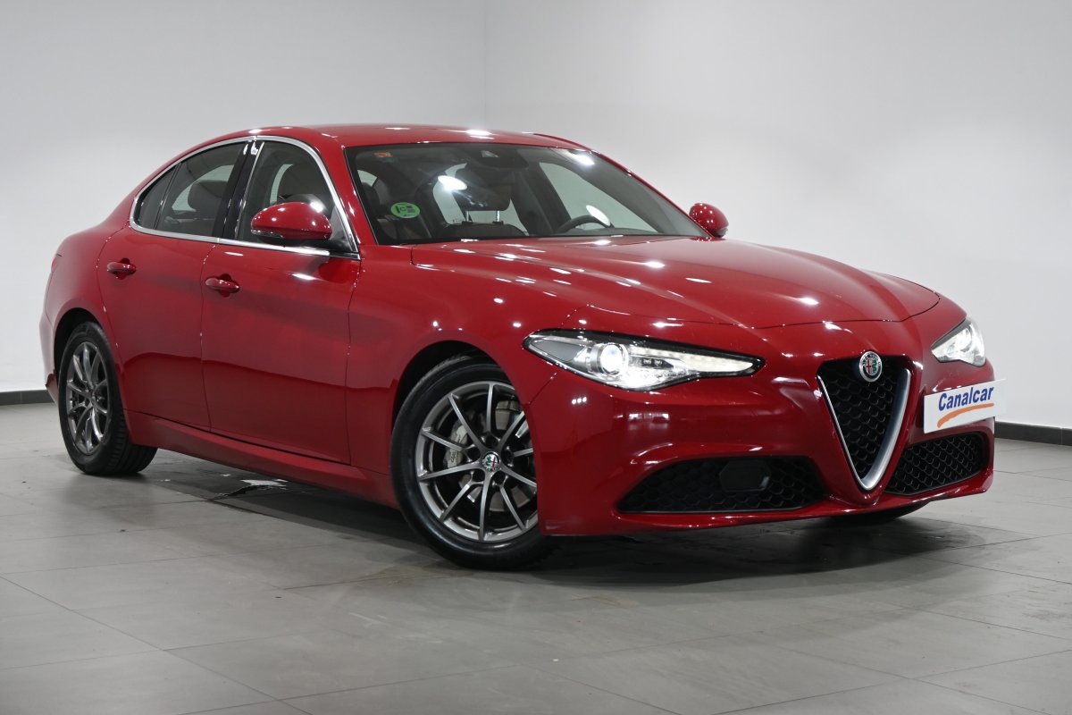 Foto Alfa Romeo GIULIA 3