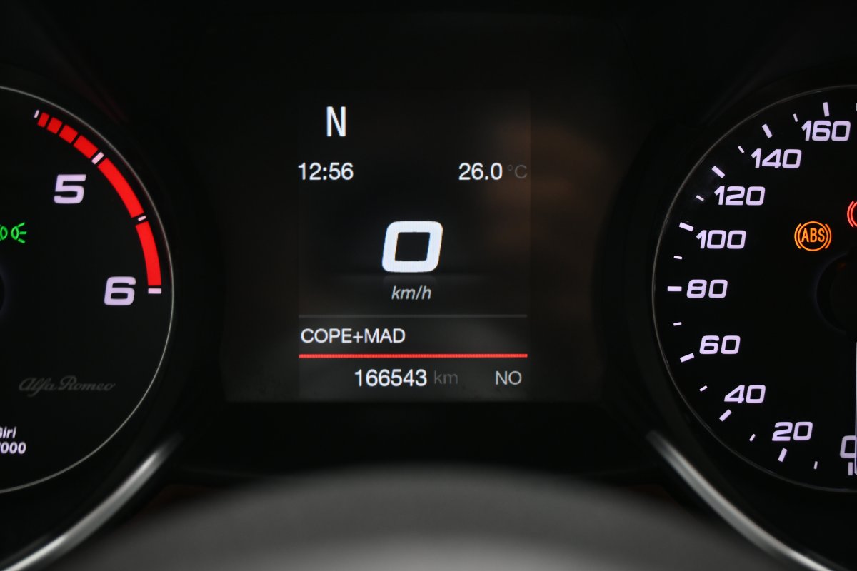 Foto Alfa Romeo GIULIA 12