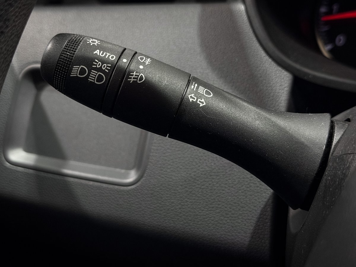 Foto Dacia Duster 18