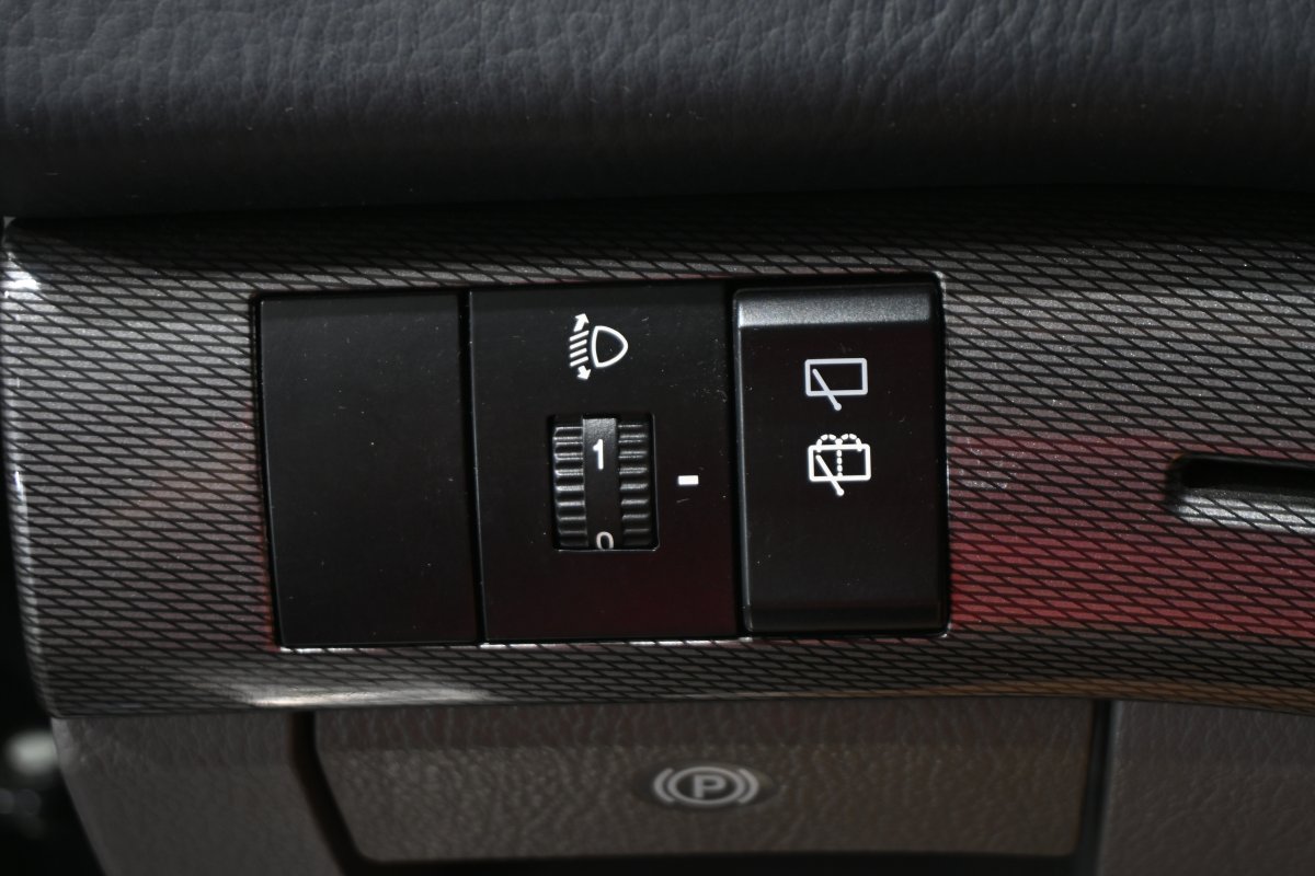 Foto Ssangyong Rodius 31