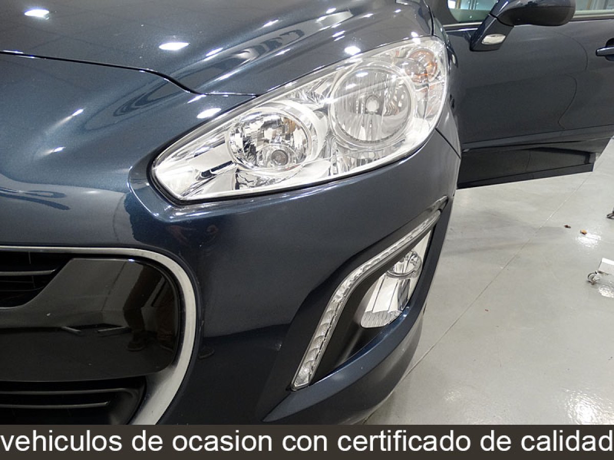 Foto Peugeot 308 13