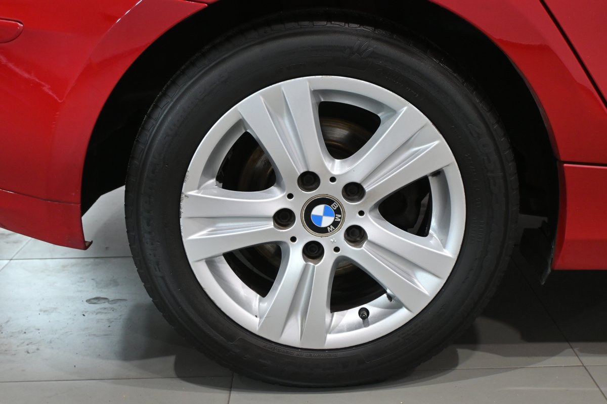 Foto Bmw Serie 1 116i 22