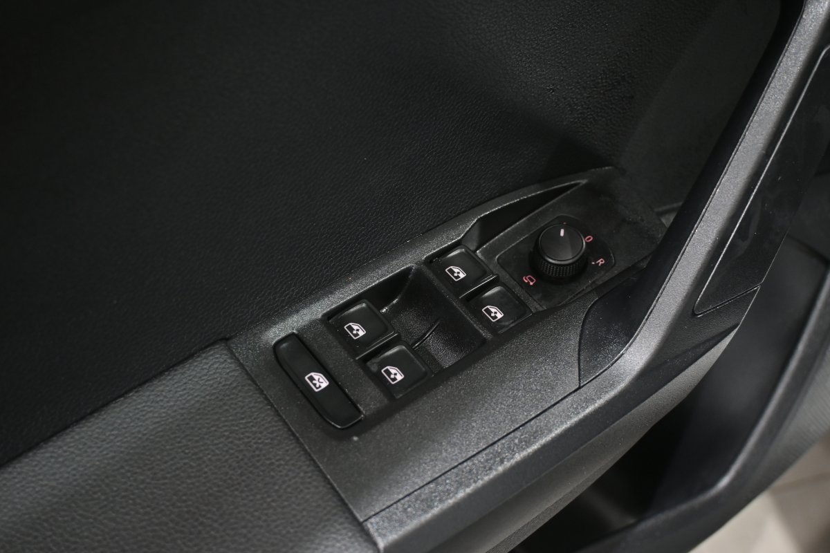 Foto Seat Arona 26