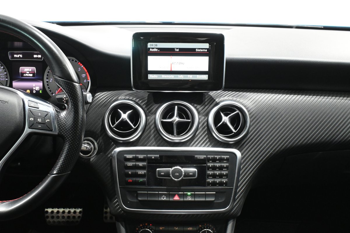 Foto Mercedes-Benz Clase A 14