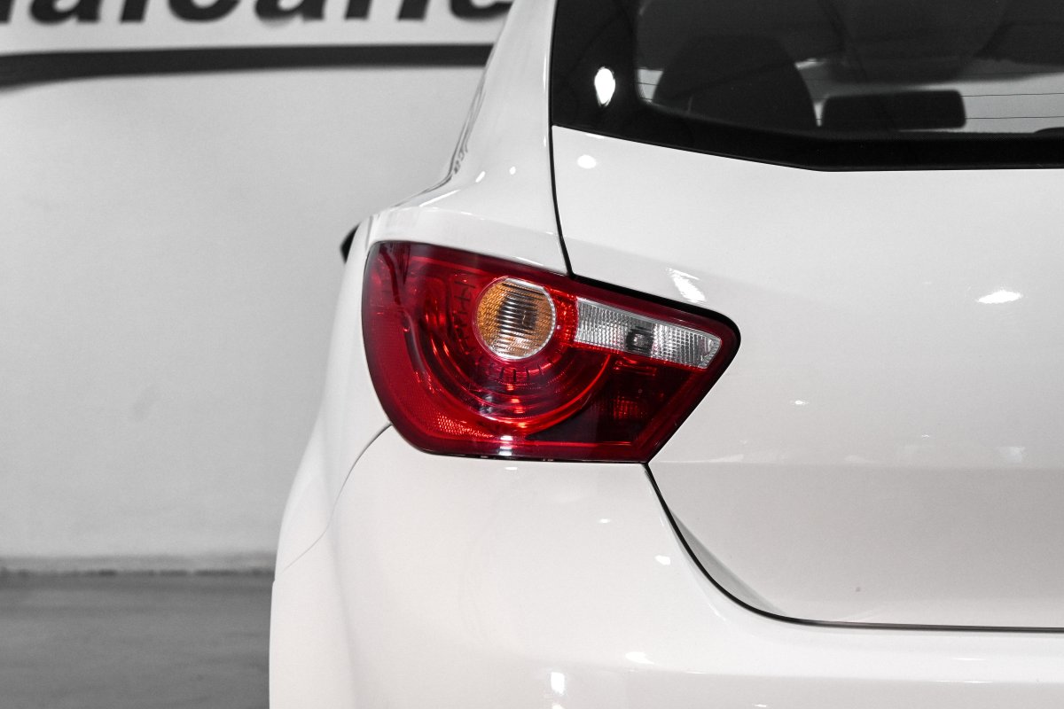 Foto Seat Ibiza 10