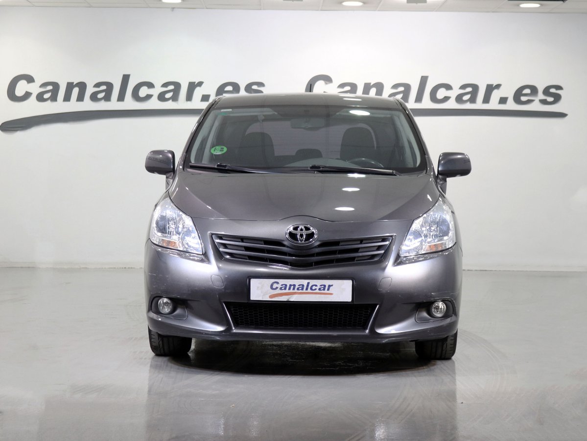 Foto Toyota Verso 2