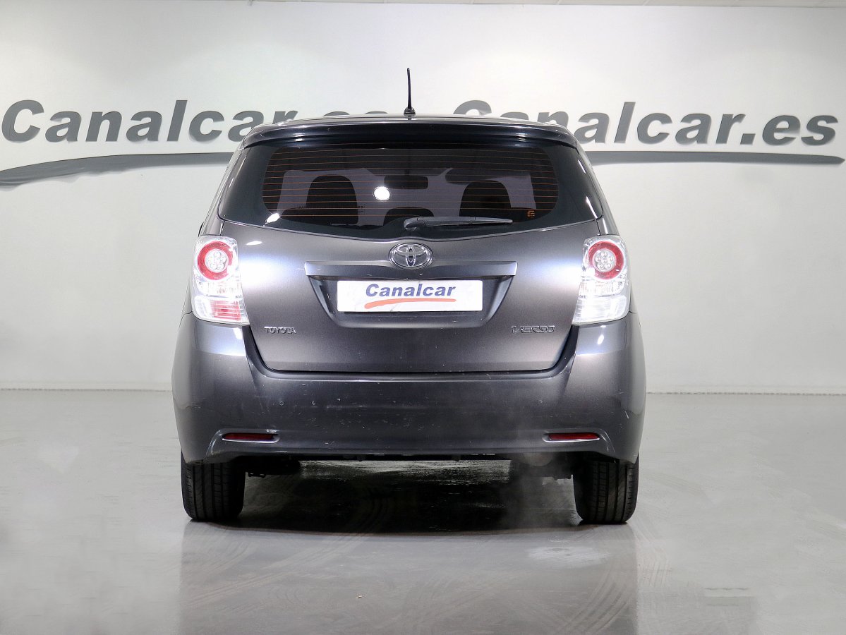 Foto Toyota Verso 5
