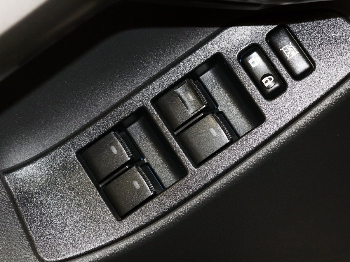 Foto Toyota Verso 16