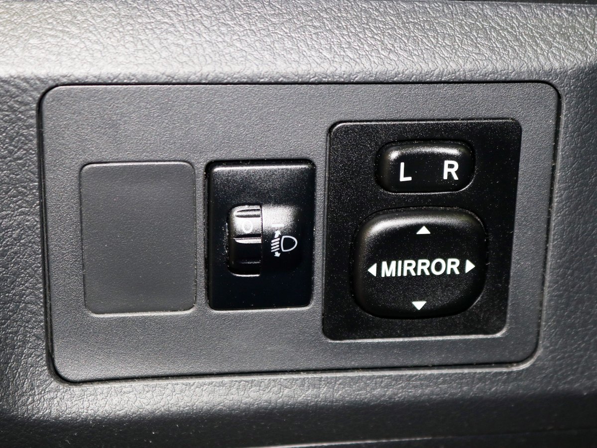 Foto Toyota Verso 17