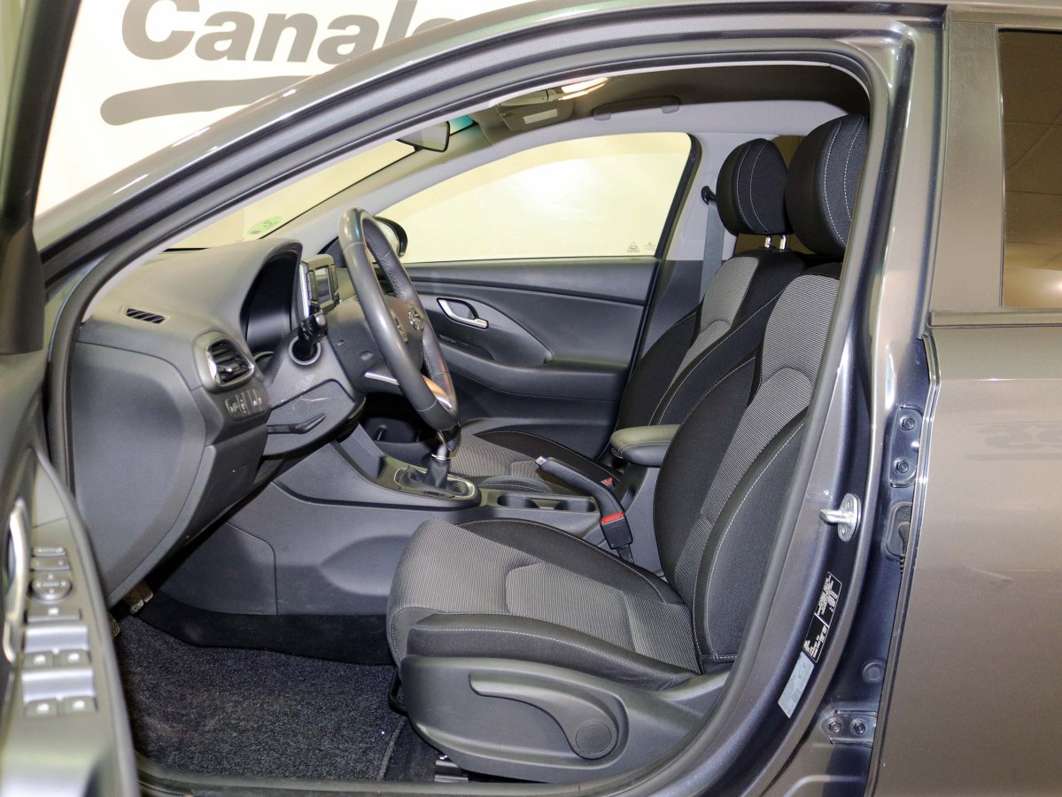 Foto Hyundai i30 13