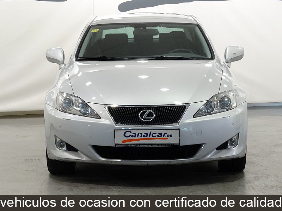 Foto Lexus IS 220d 2