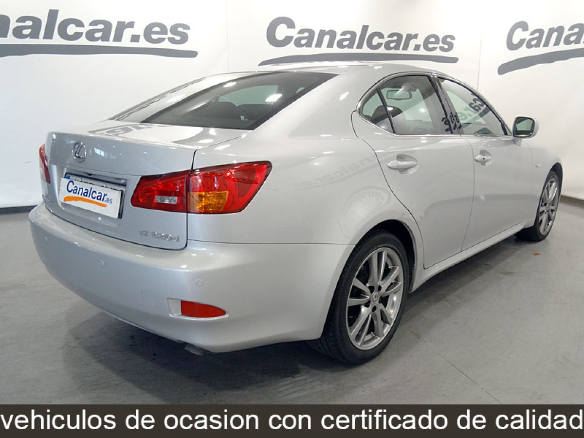 Foto Lexus IS 220d 5