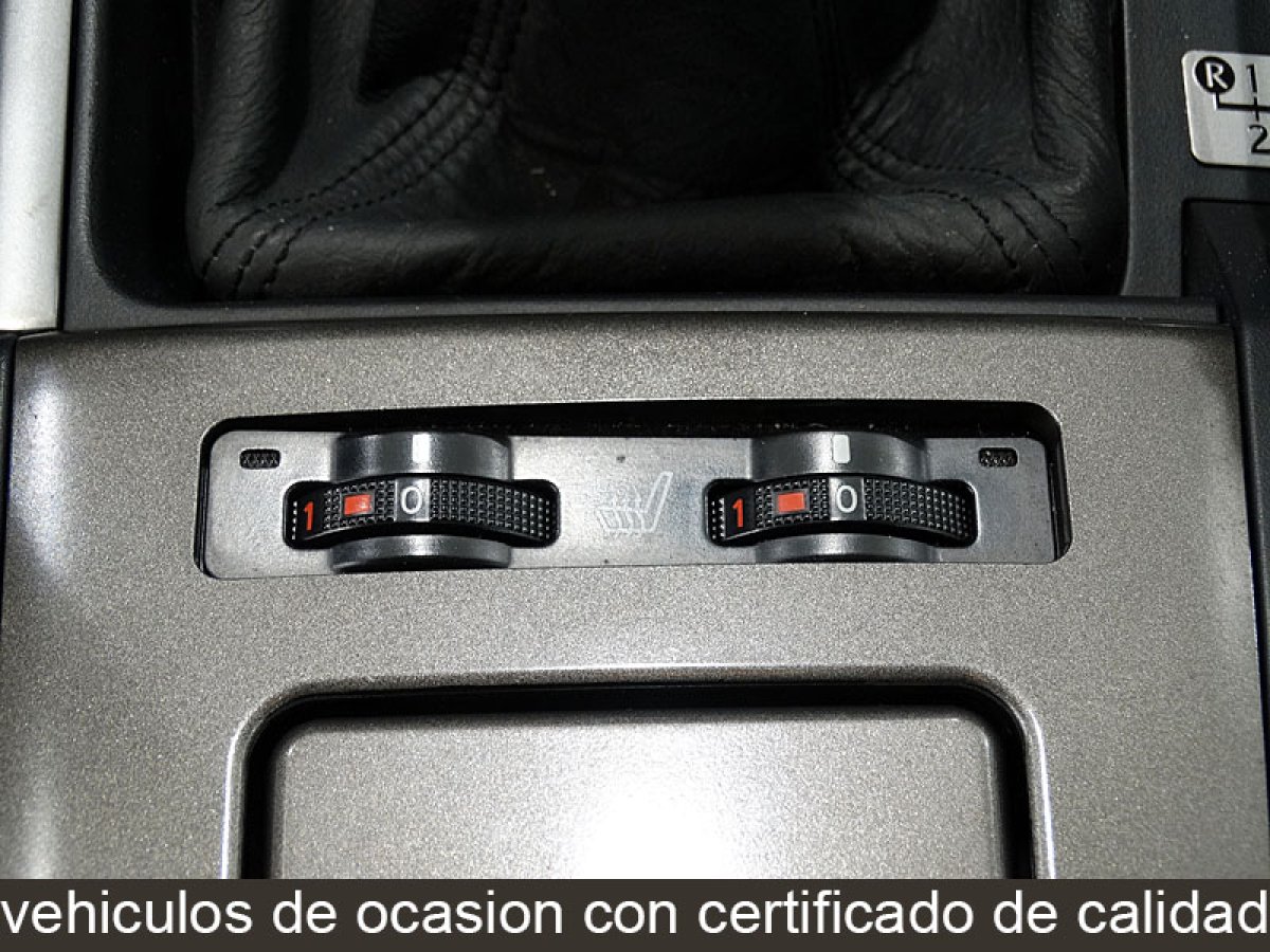 Foto Lexus IS 220d 25