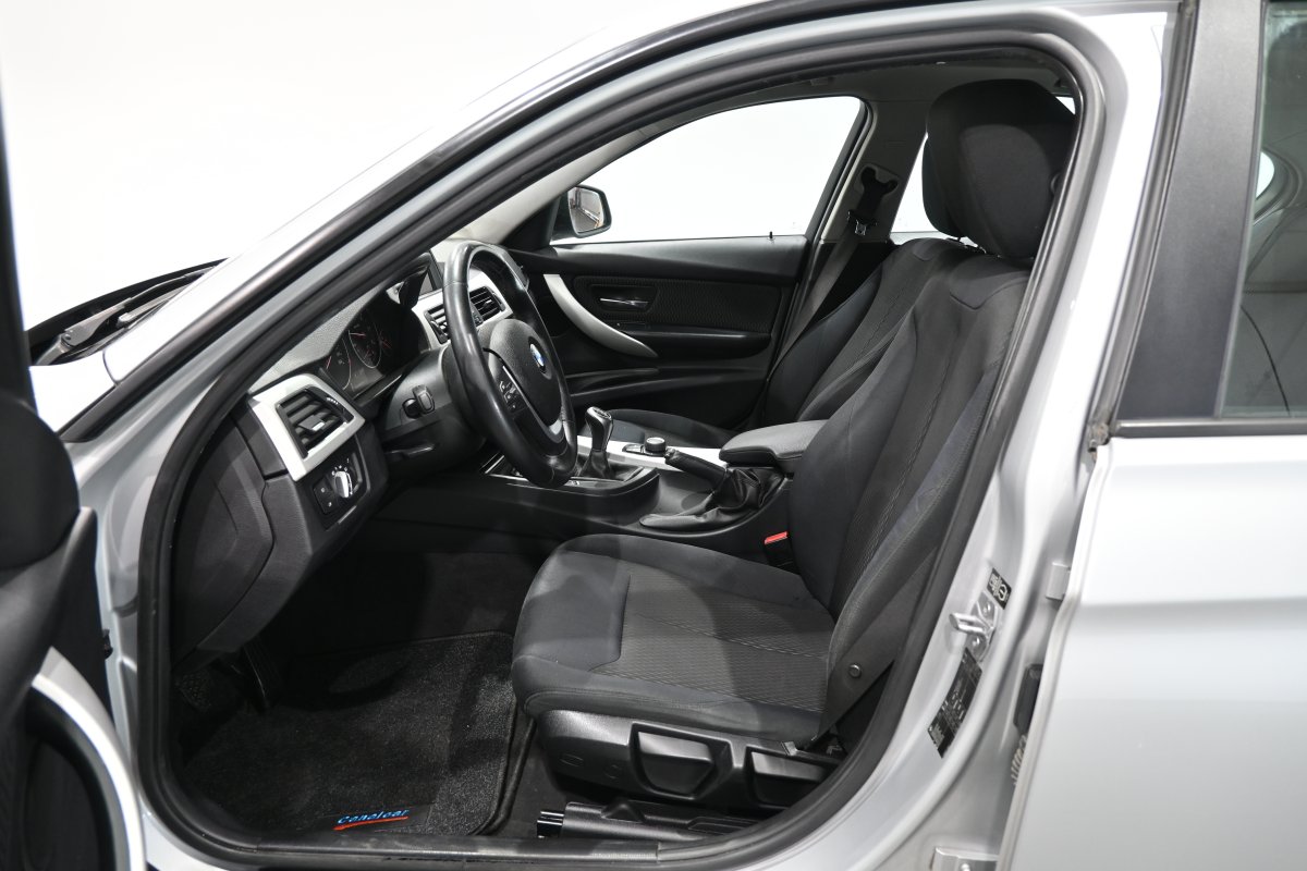 Foto Bmw 318d 10