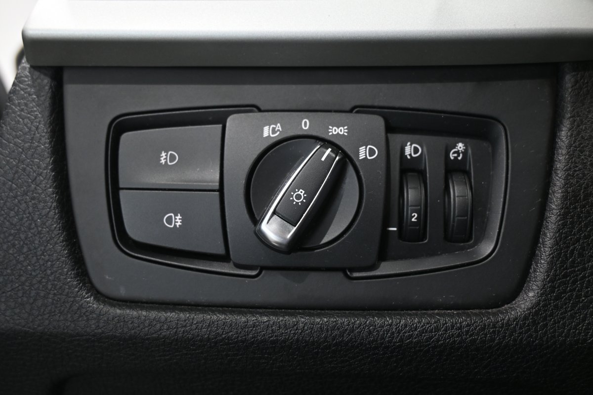 Foto Bmw 318d 25