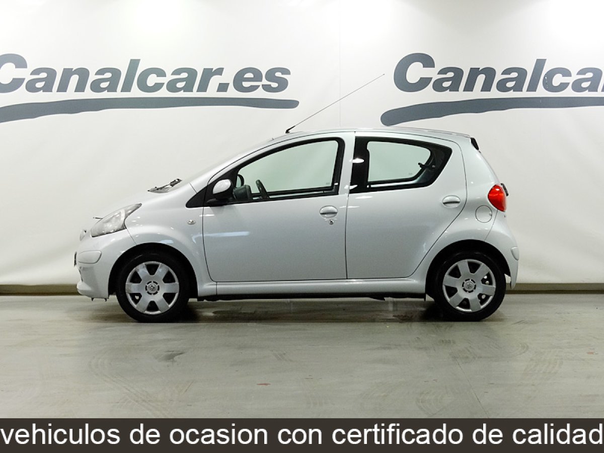 Foto Toyota Aygo 8