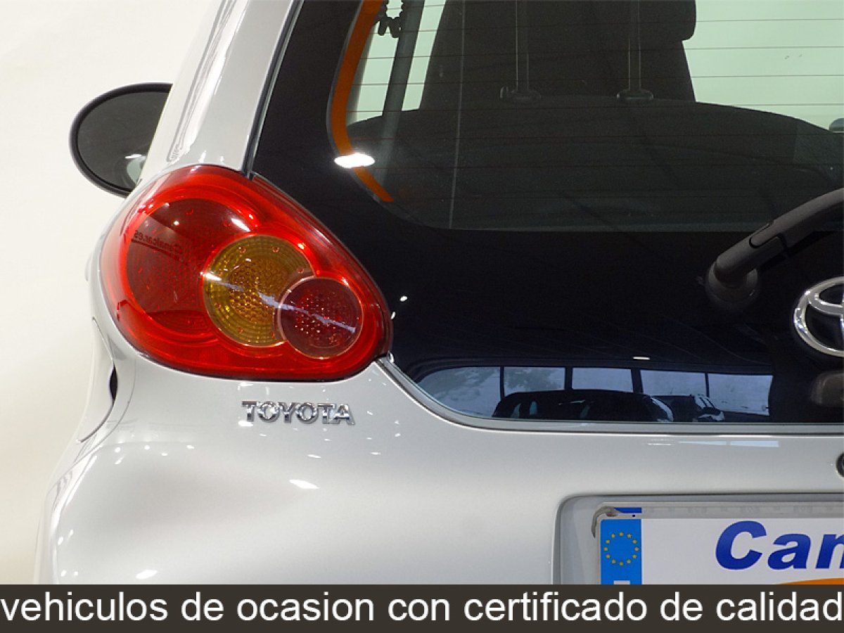 Foto Toyota Aygo 12