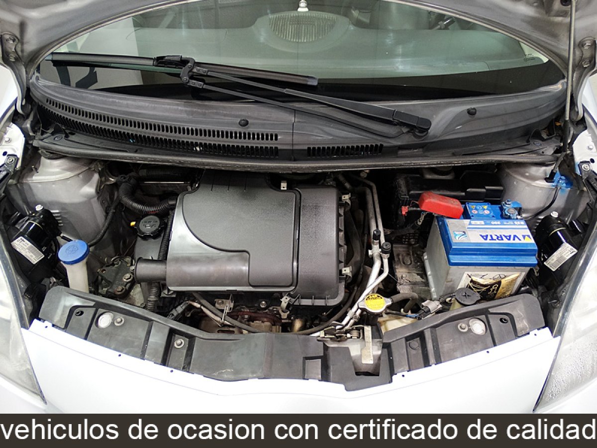 Foto Toyota Aygo 14