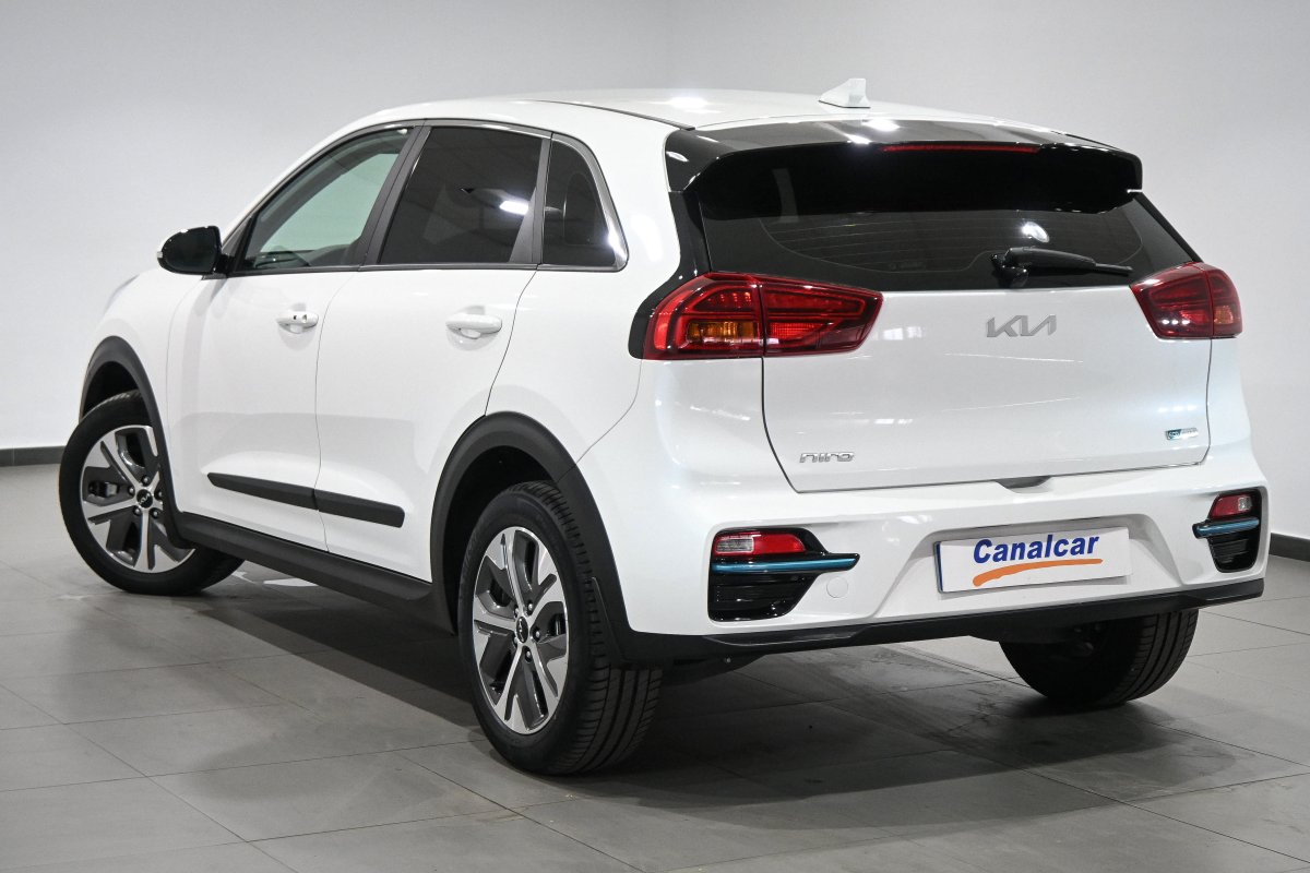 Foto Kia E-NIRO 6